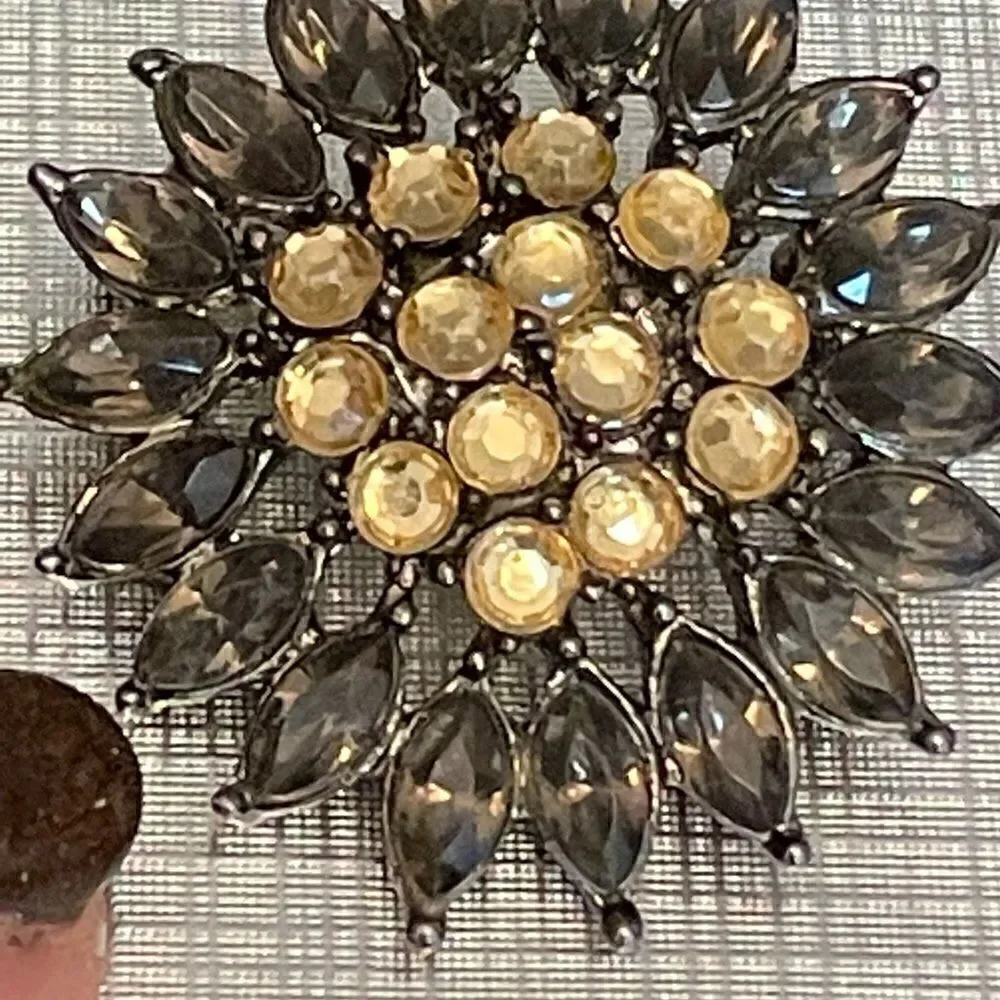 Brooch pin scarf jewelry black retro wedding beautiful costume jewelry